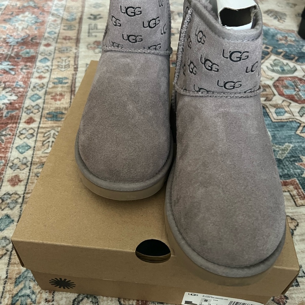 Ugg- Classic Mini Embossed - image 3